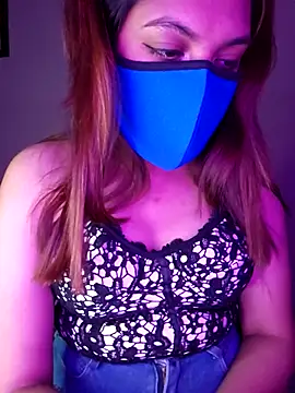 Olivia3 online show from March 7, 2:12 pm