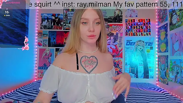 Snapshot of AliceMilman chatting on February 6, 12:37 pm AliceMilman online show from February 6, 12:37 pm