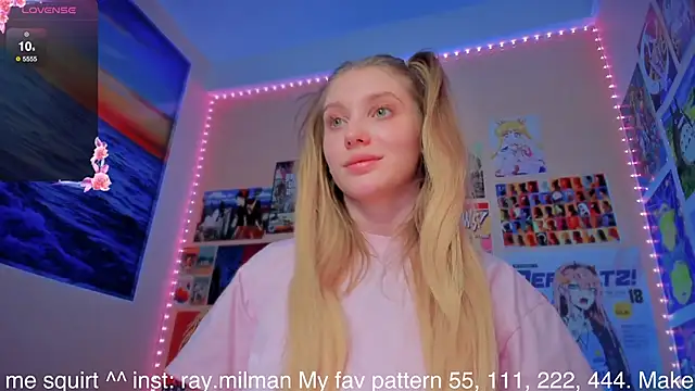 Snapshot of AliceMilman chatting on March 19, 3:40 pm AliceMilman online show from March 19, 3:40 pm