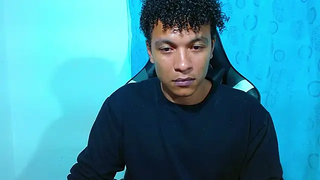 Snapshot of Black_Diamon_ chatting on March 9, 7:56 am Black Diamon online show from March 9, 7:56 am