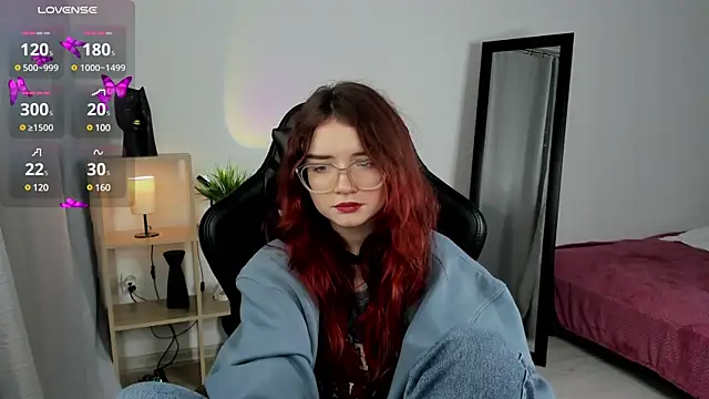 Sonya Glen online show from December 16, 8:37 pm