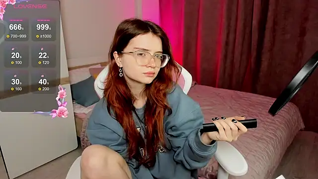 Sonya Glen online show from February 6, 2:44 am