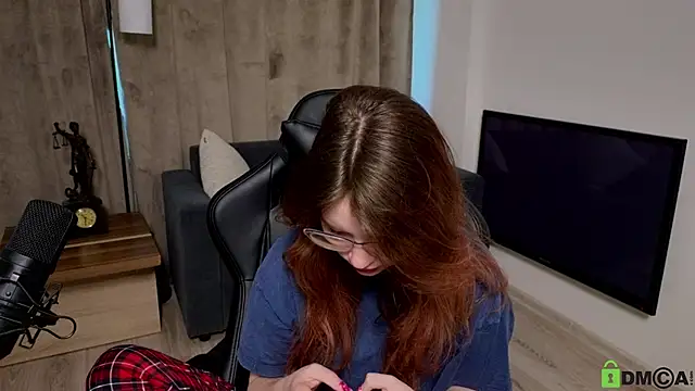 Sonya Glen online show from February 23, 9:55 am