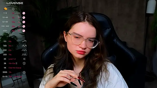 Sonya Glen online show from September 9, 12:32 am