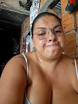 Snapshot of chubby_sexy_big_tits chatting on February 20, 5:07 pm chubby sexy big tits online show from February 20, 5:07 pm