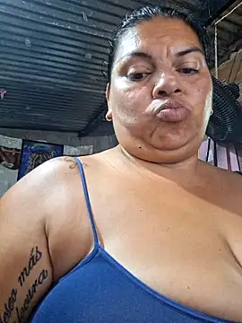 Snapshot of chubby_sexy_big_tits chatting on February 27, 1:27 am chubby sexy big tits online show from February 27, 1:27 am