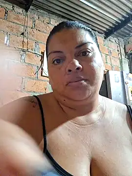 Snapshot of chubby_sexy_big_tits chatting on March 18, 11:19 am chubby sexy big tits online show from March 18, 11:19 am