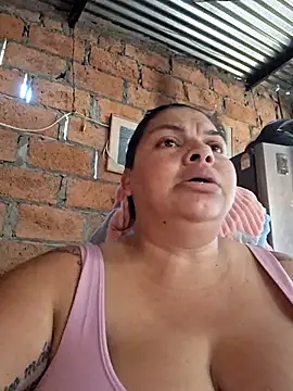 Snapshot of chubby_sexy_big_tits chatting on September 21, 7:15 pm chubby sexy big tits online show from September 21, 7:15 pm