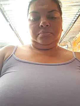 Snapshot of chubby_sexy_big_tits chatting on September 26, 12:20 pm chubby sexy big tits online show from September 26, 12:20 pm