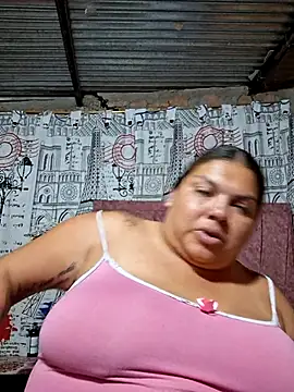 Snapshot of chubby_sexy_big_tits chatting on October 4, 1:58 am chubby sexy big tits online show from October 4, 1:58 am