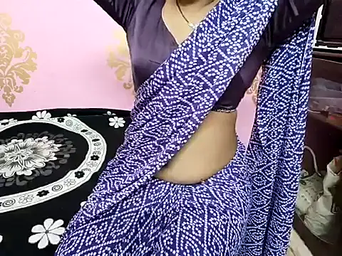 Snapshot of DivyaDutta chatting on March 12, 6:40 am DivyaDutta online show from March 12, 6:40 am