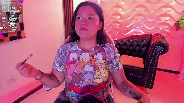 natasha adams22 online show from October 30, 1:51 am