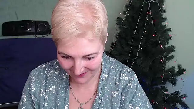 Snapshot of Sandra_Snow chatting on December 26, 10:09 pm Sandra Snow online show from December 26, 10:09 pm