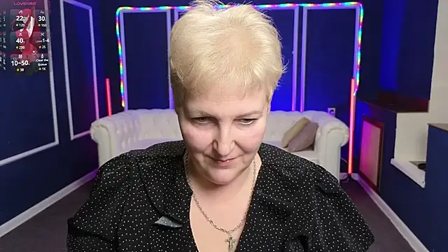 Snapshot of Sandra_Snow chatting on January 19, 3:42 pm Sandra Snow online show from January 19, 3:42 pm