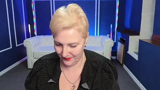 Snapshot of Sandra_Snow chatting on January 29, 8:56 pm Sandra Snow online show from January 29, 8:56 pm