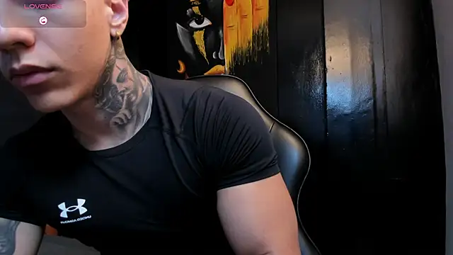 Flynn Riider online show from November 22, 5:34 pm