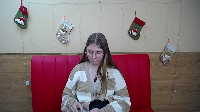 Snapshot of RysaKosaYlya chatting on December 20, 12:27 pm RysaKosaYlya online show from December 20, 12:27 pm