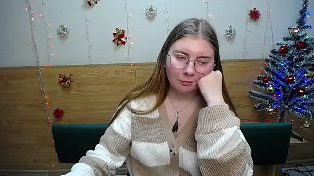 Snapshot of RysaKosaYlya chatting on January 13, 12:13 pm RysaKosaYlya online show from January 13, 12:13 pm