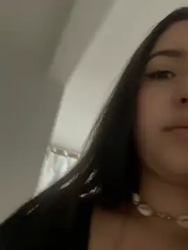 zoewillian online show from February 4, 3:22 am