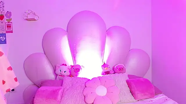 zoewillian online show from September 21, 6:26 am