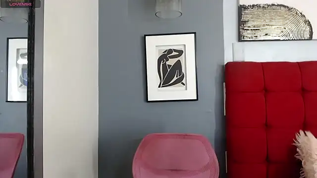  Natassia Dreams online show from February 9, 12:49 am