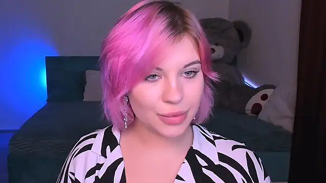 evaharve online show from December 24, 1:59 am