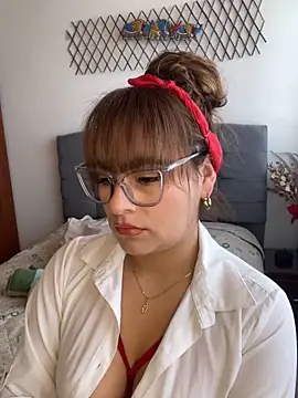 Snapshot of Gabriela-Parker_ chatting on January 16, 1:58 pm Gabriela-Parker online show from January 16, 1:58 pm