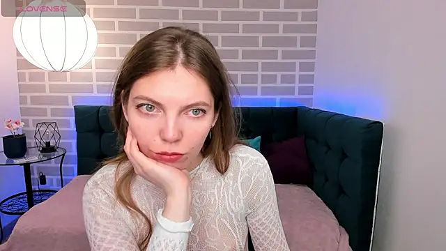 marie reyes  online show from November 21, 8:35 am