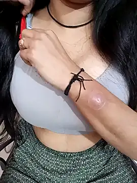 Snapshot of cute-neha70 chatting on February 4, 3:11 am cute-neha70 online show from February 4, 3:11 am