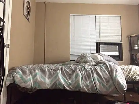 Snapshot of Eboni03 chatting on February 3, 4:46 am Eboni03 online show from February 3, 4:46 am