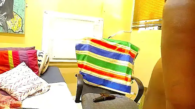 Snapshot of DARKTEMPTATION36xx chatting on January 30, 12:27 pm DARKTEMPTATION36xx online show from January 30, 12:27 pm