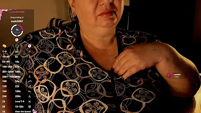 Snapshot of SexxyDreams1 chatting on January 26, 1:31 am SexxyDreams1 online show from January 26, 1:31 am