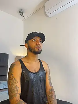 Robin Rief online show from February 27, 4:12 am