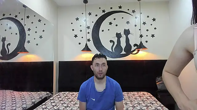 Snapshot of JeremmyAndStacy chatting on February 7, 12:39 pm JeremmyAndStacy online show from February 7, 12:39 pm