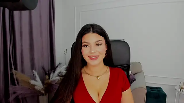 Snapshot of AlluringAriel chatting on January 31, 2:04 am AlluringAriel online show from January 31, 2:04 am