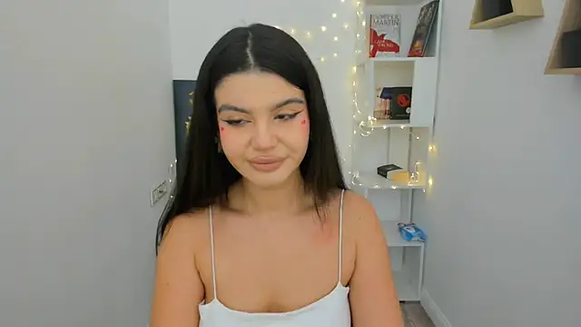 Snapshot of AlluringAriel chatting on February 14, 12:36 pm AlluringAriel online show from February 14, 12:36 pm