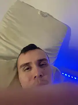 adam-rivera online show from December 22, 7:11 am