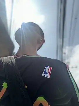 adam-rivera online show from February 8, 4:54 pm