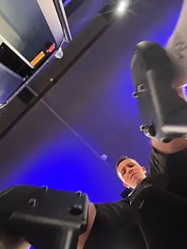 adam-rivera online show from April 17, 7:06 pm