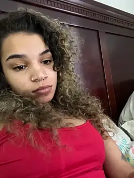 Snapshot of 1prettygem chatting on December 18, 5:42 pm 1prettygem online show from December 18, 5:42 pm