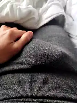 Snapshot of ariel-rick chatting on December 29, 12:45 pm ariel-rick online show from December 29, 12:45 pm