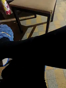 Snapshot of ariel-rick chatting on November 28, 1:03 pm ariel-rick online show from November 28, 1:03 pm