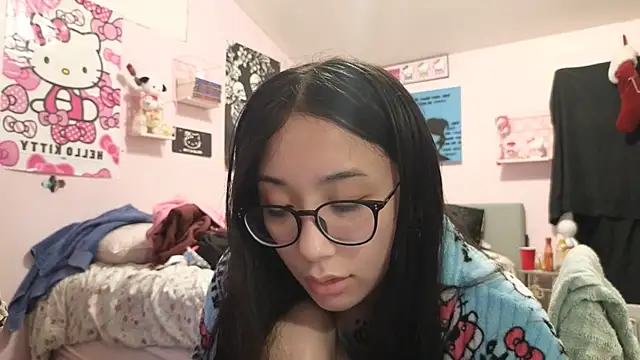 Snapshot of tokyobaby chatting on January 10, 6:09 am tokyobaby online show from January 10, 6:09 am