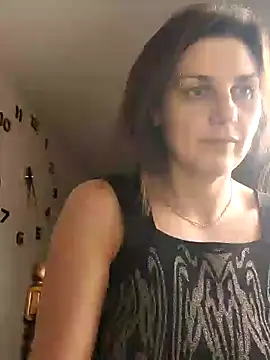 Snapshot of Magic__smile chatting on December 20, 12:27 pm Magic smile online show from December 20, 12:27 pm