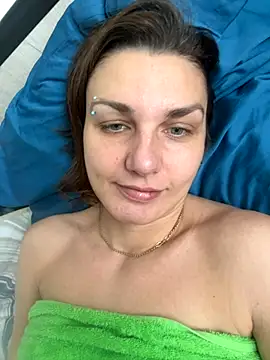 Snapshot of Magic__smile chatting on November 14, 5:50 am Magic smile online show from November 14, 5:50 am