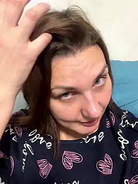 Snapshot of Magic__smile chatting on November 20, 1:55 pm Magic smile online show from November 20, 1:55 pm