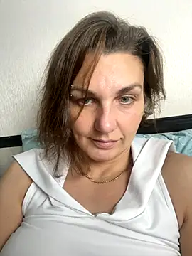 Snapshot of Magic__smile chatting on November 24, 10:59 am Magic smile online show from November 24, 10:59 am