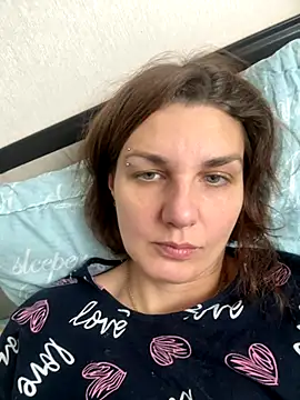 Snapshot of Magic__smile chatting on November 28, 5:43 am Magic smile online show from November 28, 5:43 am