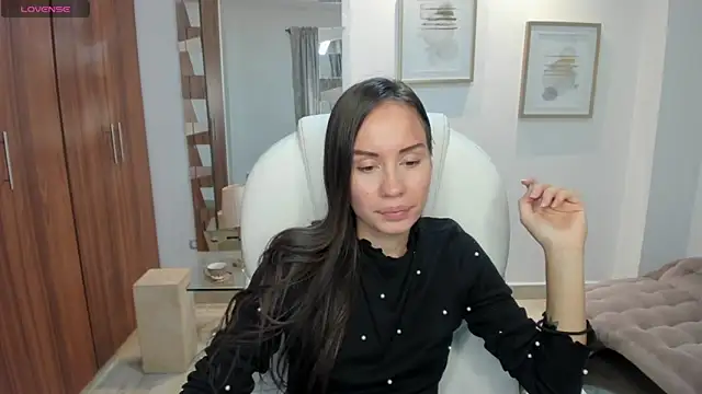 Snapshot of kiim_sweett chatting on January 10, 11:11 am kiim sweett online show from January 10, 11:11 am