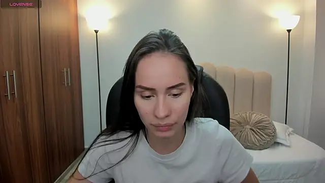 Snapshot of kiim_sweett chatting on October 8, 6:16 pm kiim sweett online show from October 8, 6:16 pm